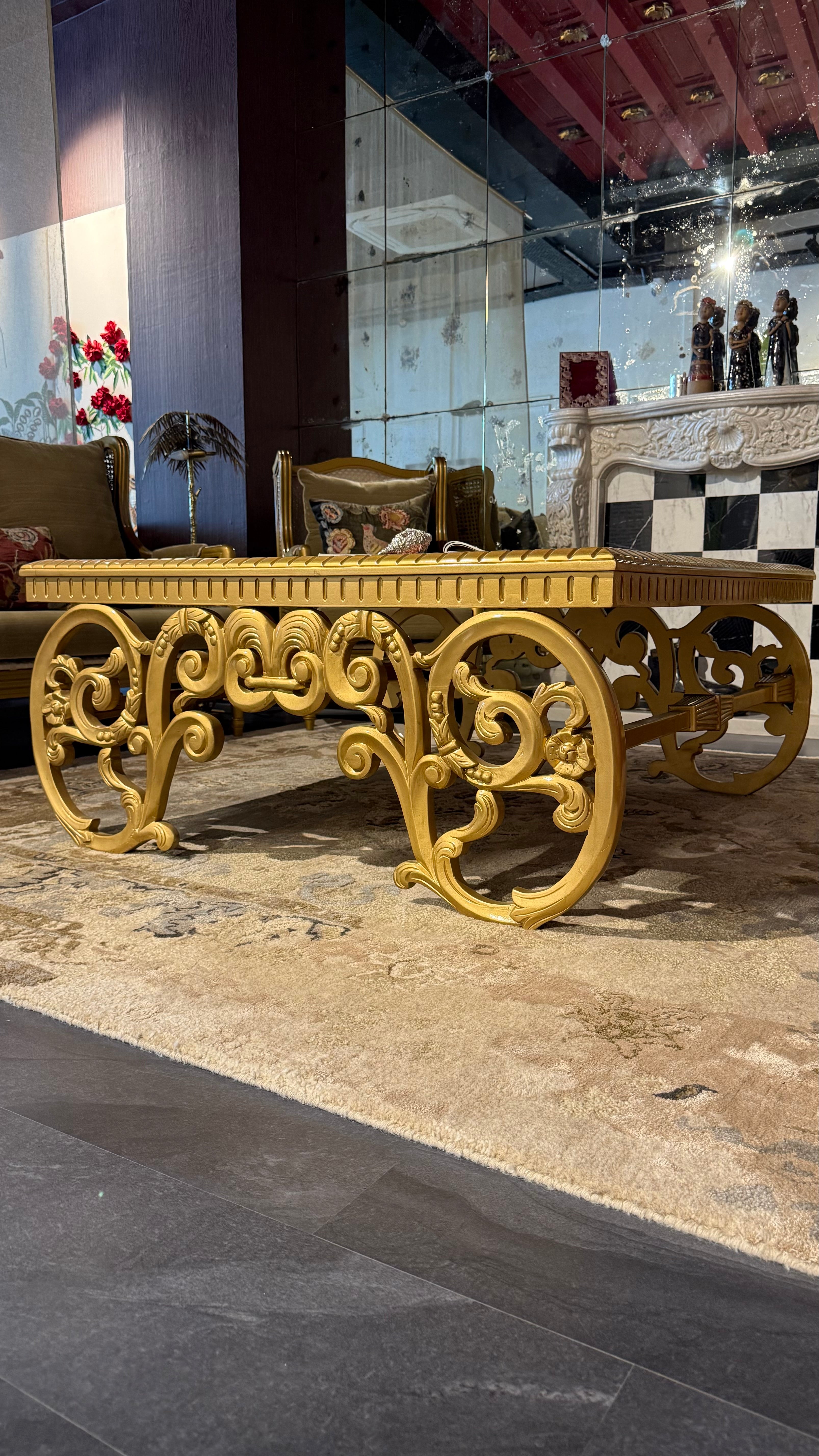 Sonarvan Coffee Table